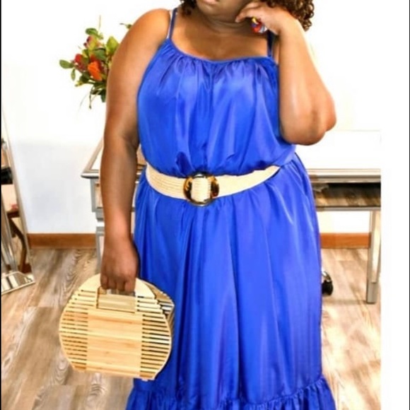 Multifunctional Maxi Dress - Picture 2 of 2